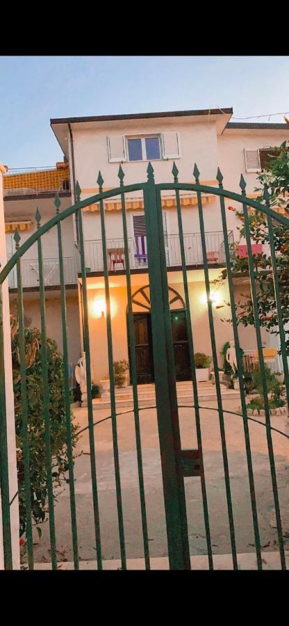Villa Tripepi Bova Marina Bagian luar foto